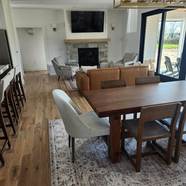 Floor installtion Paramount Santa Barbara Oak solid hardwood in Antique