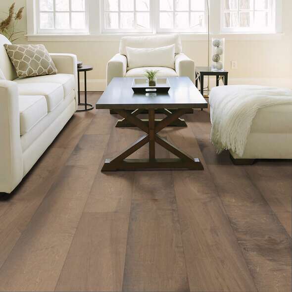 Hardwood flooring | Vallow Floor Coverings, Inc.