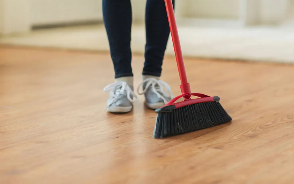 Vinyl-Daily-care-img Vinyl-Daily-care-img